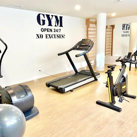 - Vivir La Vida * Denia