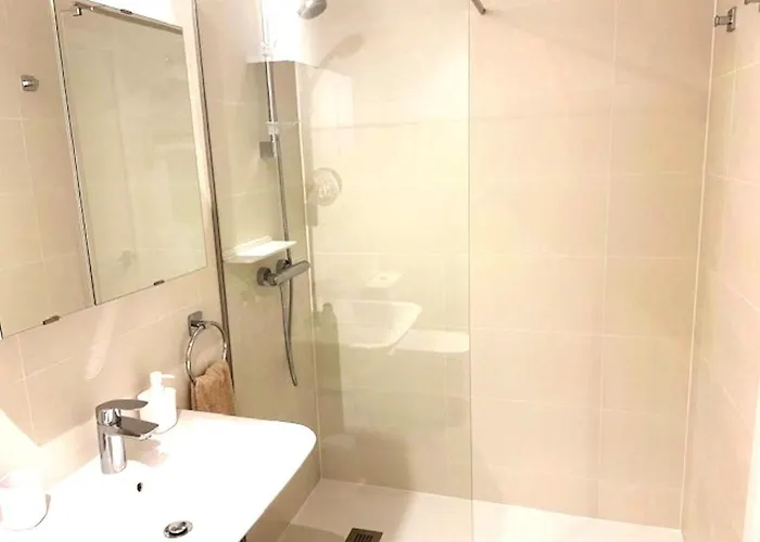 - Vivir La Vida Apartament *