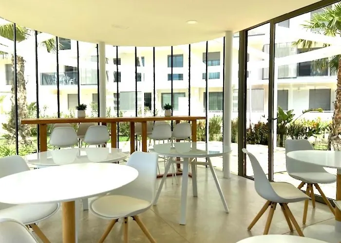 - Vivir La Vida * Dénia